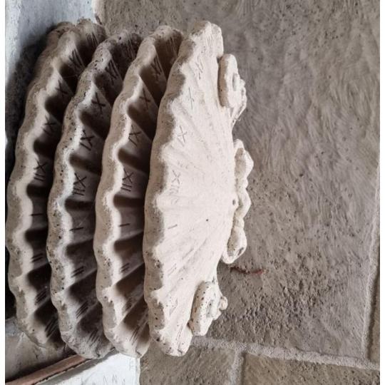 kagylo formaju mediterran rusztikus napora vintage kulteri haz dekoracio hazfalra fagyallo kulteri antik balatonfelvidek beton dekor takaroelem olasz toszkan hangulatu.jpg